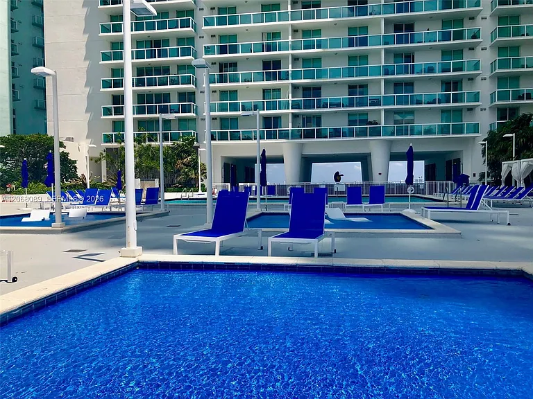 1800 N Bayshore Dr #1609 — Photo 37