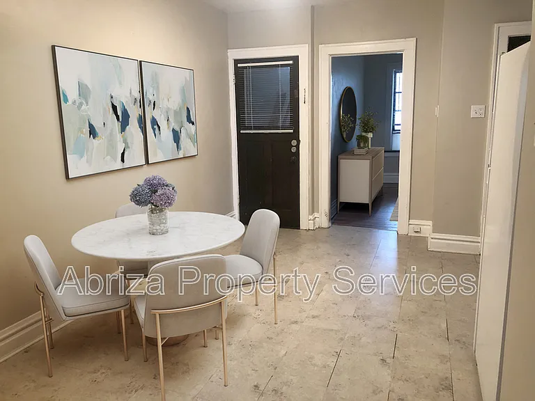4722 S Grand Blvd #2N — Photo 4