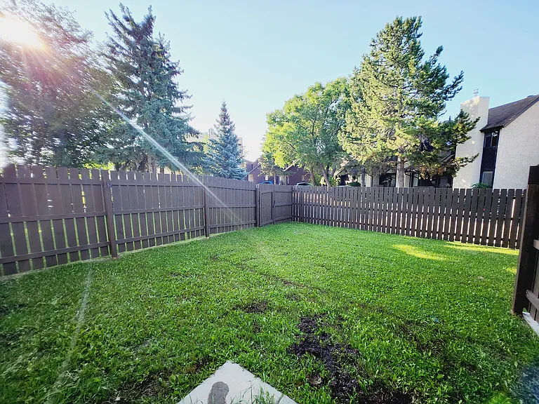 636 Saddleback Rd NW — Photo 21