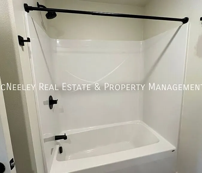 1303 SE Jetty Ave #1-B — Photo 11