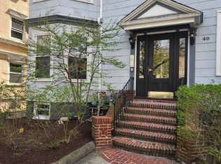40 Highland Ave APT 8, Somerville, MA 02143