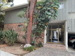 Moorpark 15000, Sherman Oaks, CA 91403
