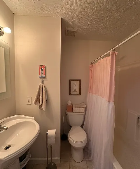 657 Home Ave SE — Photo 9