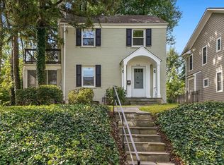 7000 Exeter Rd, Bethesda, MD 20814