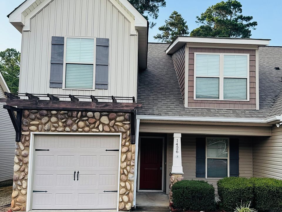 1st image of 1426 Serenity Creek Dr