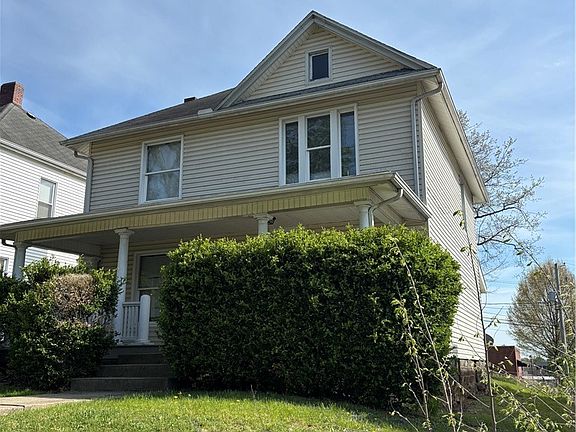 2nd image of 707 Locust St