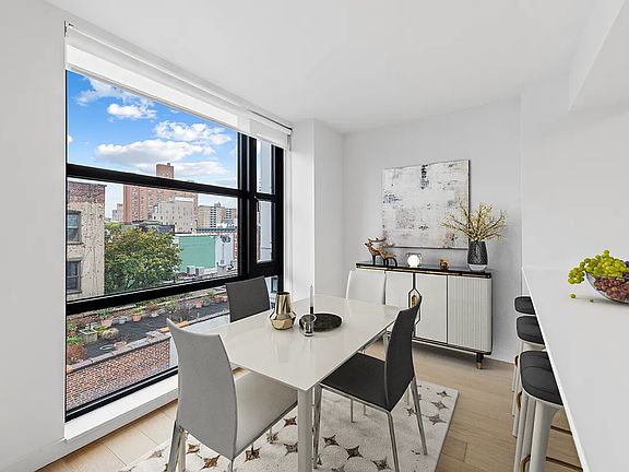 4th image of 171 Suffolk St #7K