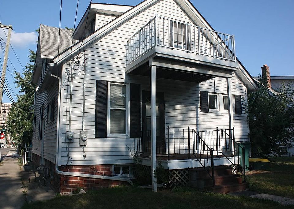 1st image of 317 N Center St #2