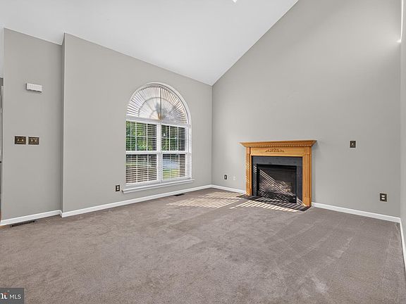 2nd image of 80 Ramunno Dr