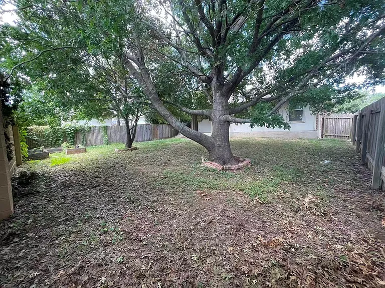 2416 Socorro Bnd — Photo 21
