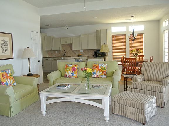 2nd image of 2672 W Bayshore Dr