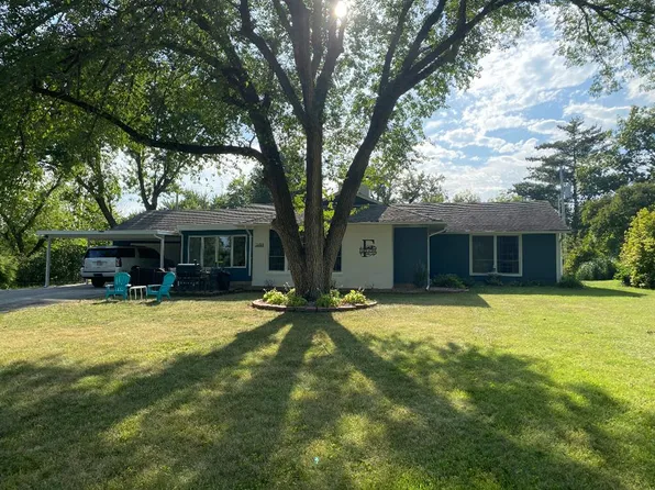1920 Country Club Dr, Chillicothe, MO 64601