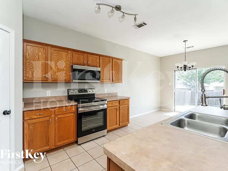 6032 Blazing Star Dr — Photo 9