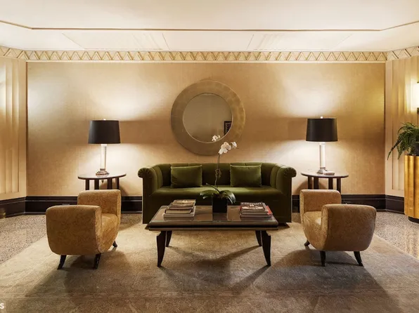 434 East 52nd Street image 5 of 8