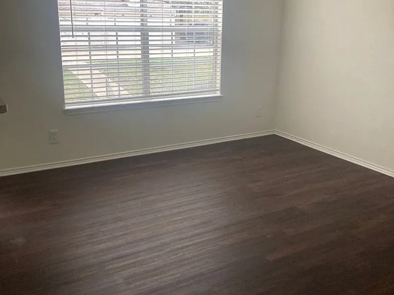 Dover Farms Apartments — Photo 42