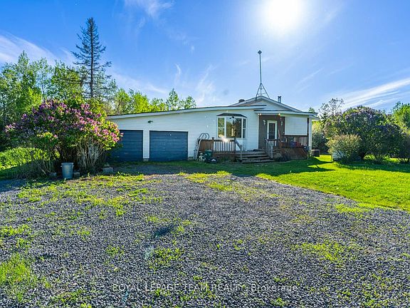 4th image of 663 Beavertail Rd