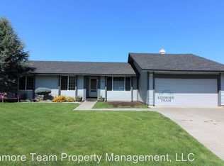 713 N Louisiana Pl, Kennewick, WA 99336