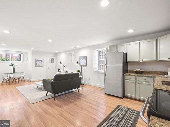 4th image of 77 U St NW #2