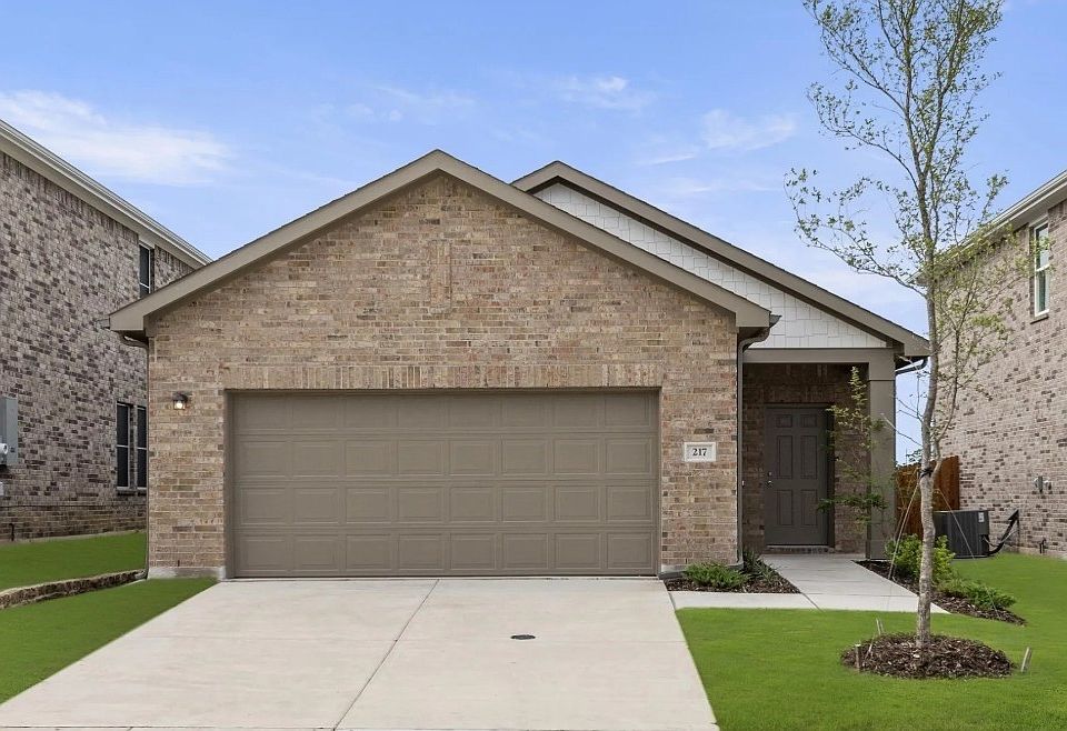 1st image of 2212 Pioneer Dr