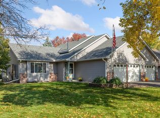 18897 Englewood Ct, Farmington, MN 55024