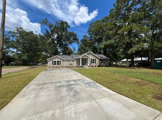 212 9th Ave, Chickasaw, AL 36611