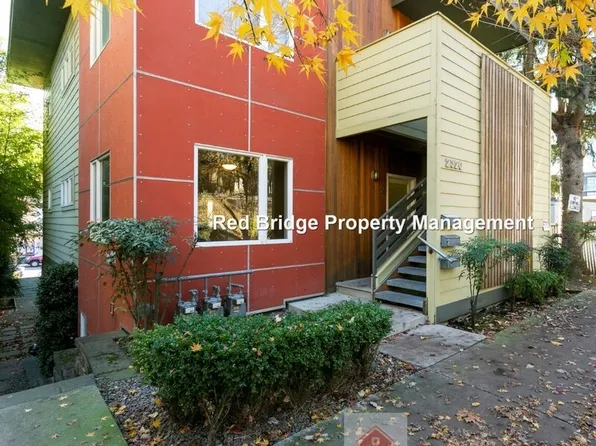 2320 SE Morrison St Unit 3, Portland, OR 97214
