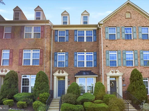 3608 Wright Ter NE, Washington, DC 20018