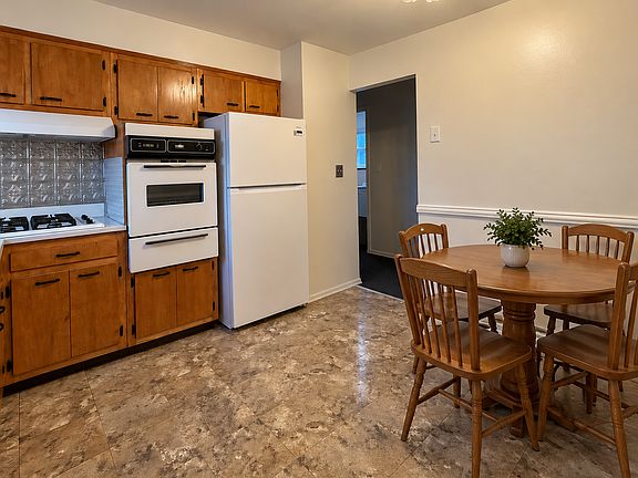 2nd image of 16007 45th Ave #3