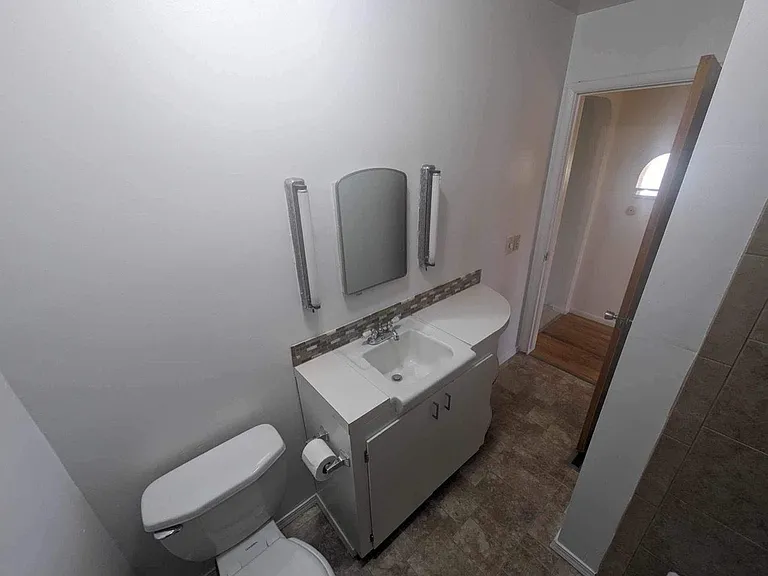 414 W Pueblo St — Photo 6