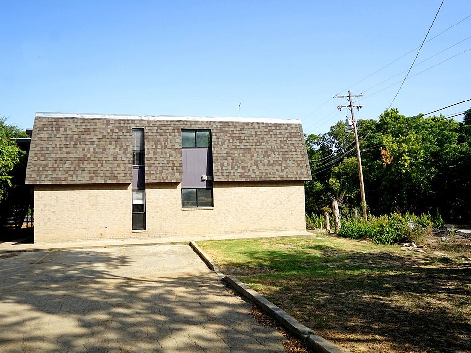 1st image of 153 Coers Dr
