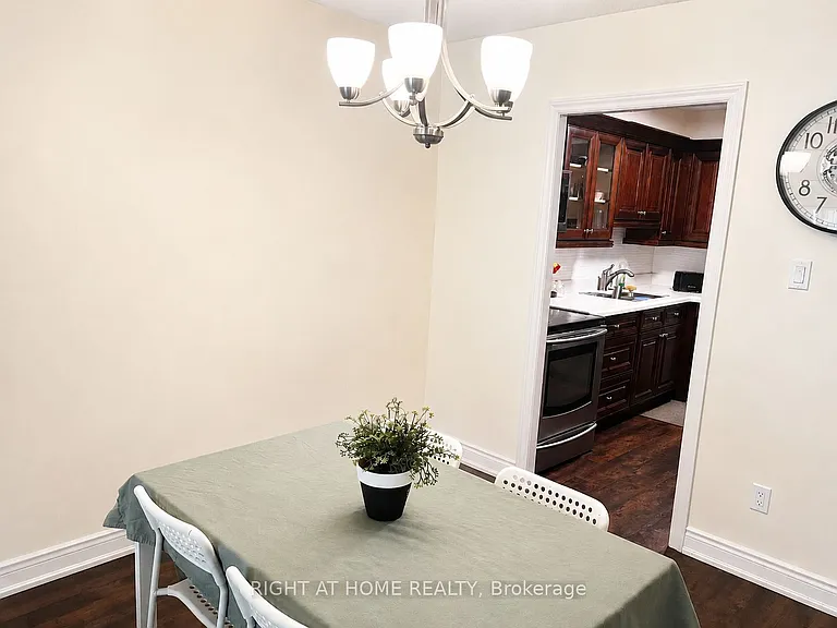 1359 White Oaks Blvd #1103 — Photo 9