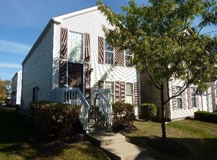 803 Symphony Dr, Aurora, IL 60504