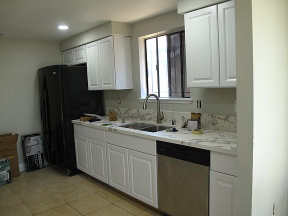 4th image of 8140 Cottonridge Cir