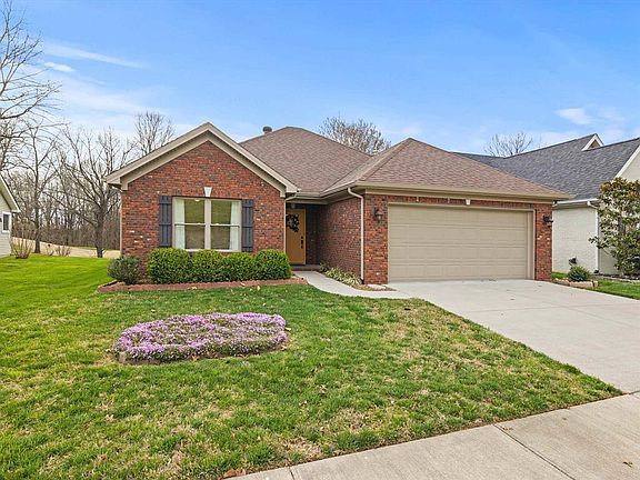 2nd image of 6538 Waterford Pl