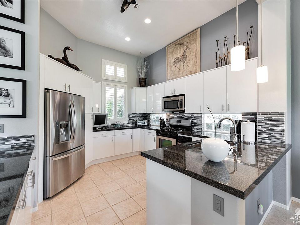 2nd image of 29637 Sandy Ct