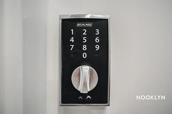 Rented by Nooklyn NYC LLC | media 34