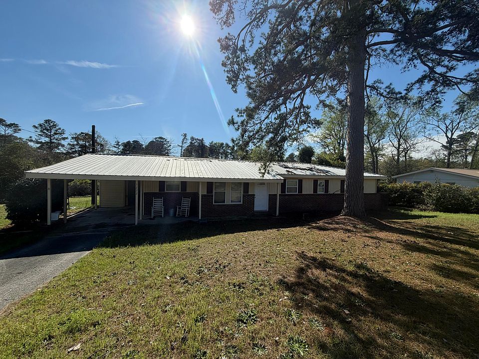 1st image of 3222 Holt