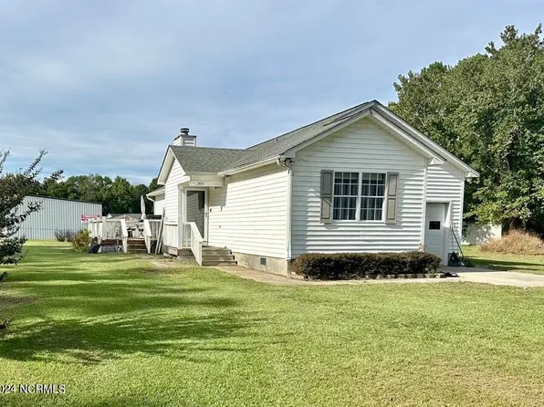 105 Gracie Farms Road, New Bern, NC 28560