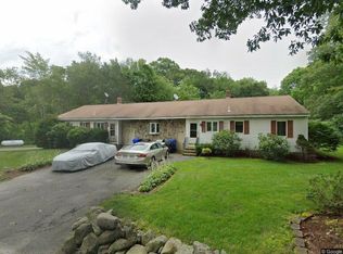 57 Griffin Rd, Hudson, NH 03051