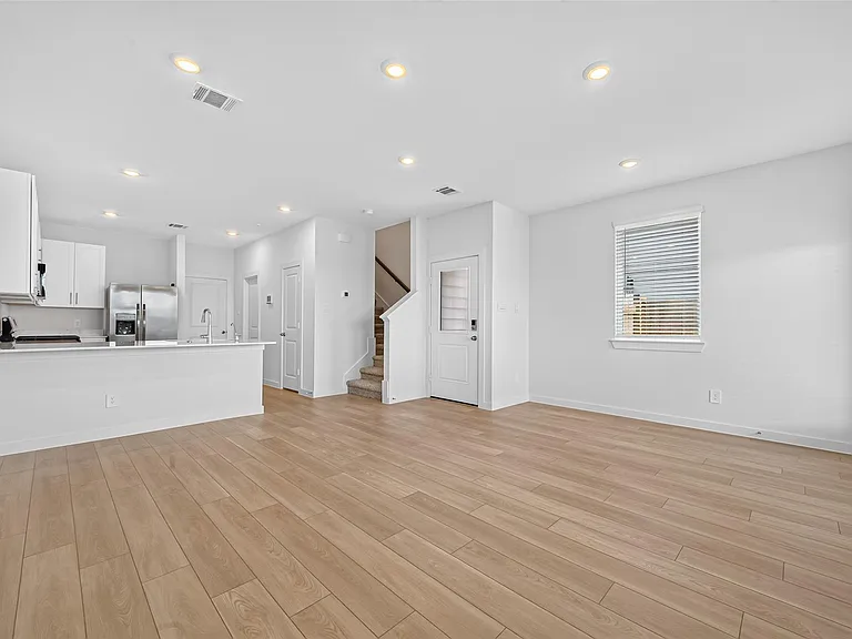 1738 Revolution Way — Photo 12