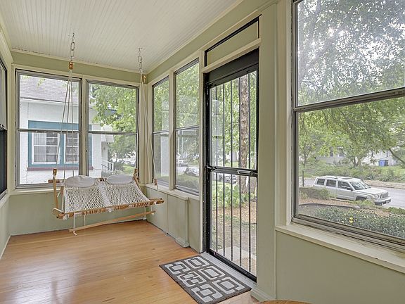 3rd image of 3429 42nd Ave S