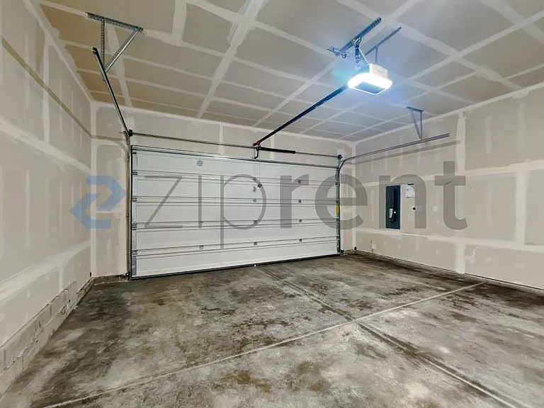 Garage-01