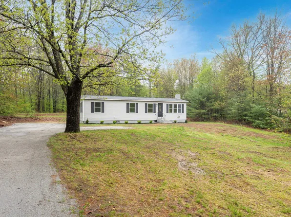 31 Goodhue Road, Boscawen, NH 03303