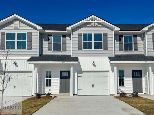 84 Beaumont Dr, Hinesville, GA 31313