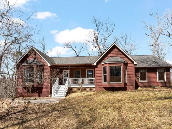 399 Key West Dr, Charlottesville, VA 22911