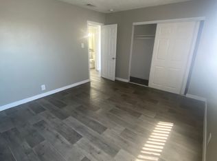 628 N 12th St APT D, Las Vegas, NV 89101
