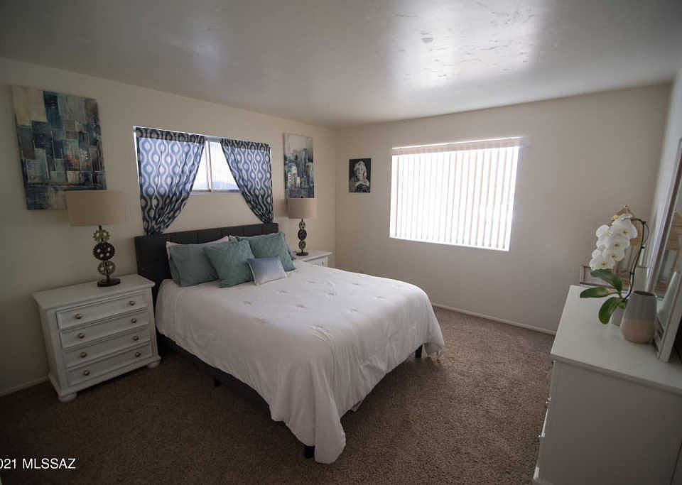 1st image of 9034 E Calle Kuehn