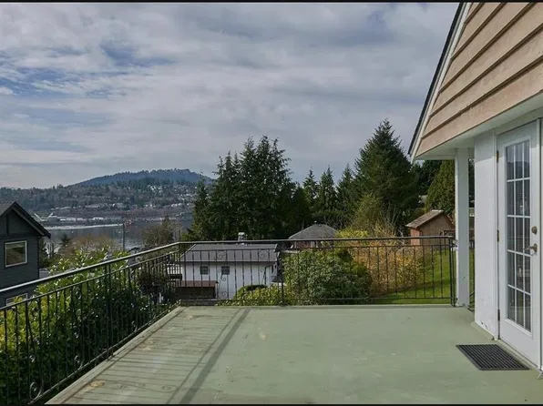 120 Jacobs Rd, Pt Moody, BC V3H 2Z9