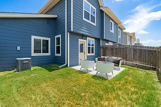 Country Lane Townhomes — Photo 62