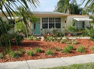 176 Cayman Dr, Palm Springs, FL 33461